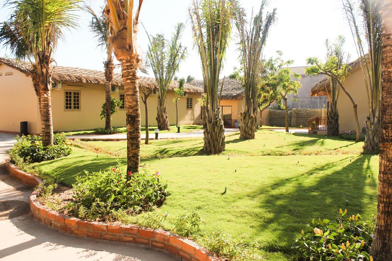Eagles Beach Resort Phan Thiet Luaran gambar